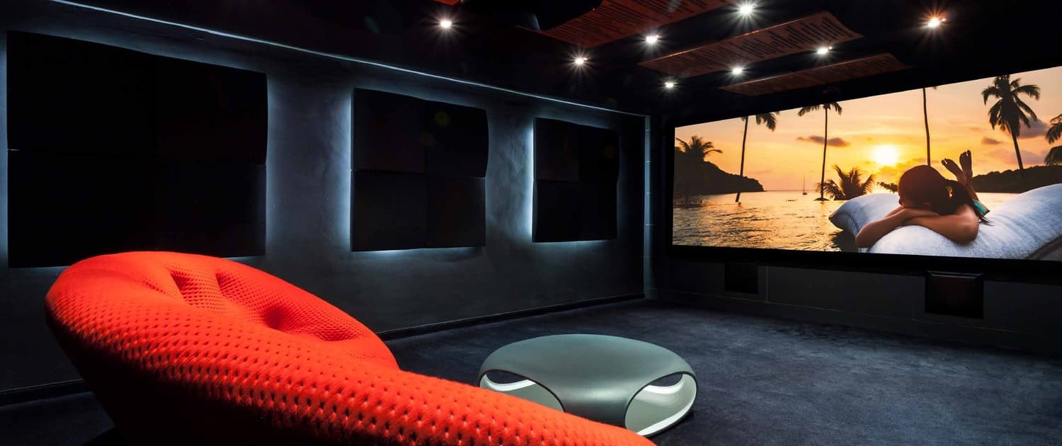 Dine-in Cinema