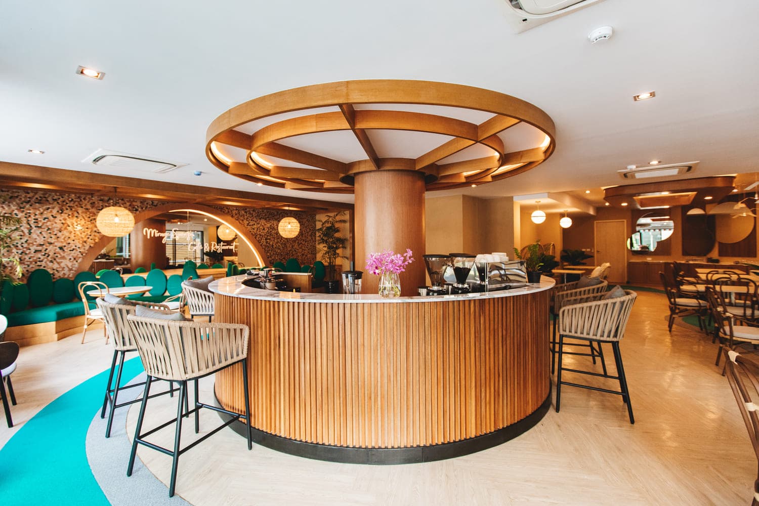 Mirage Sunrise Cafe