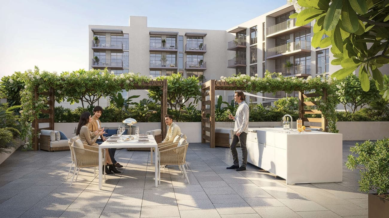 BBQ Area & Outdoor Lounge