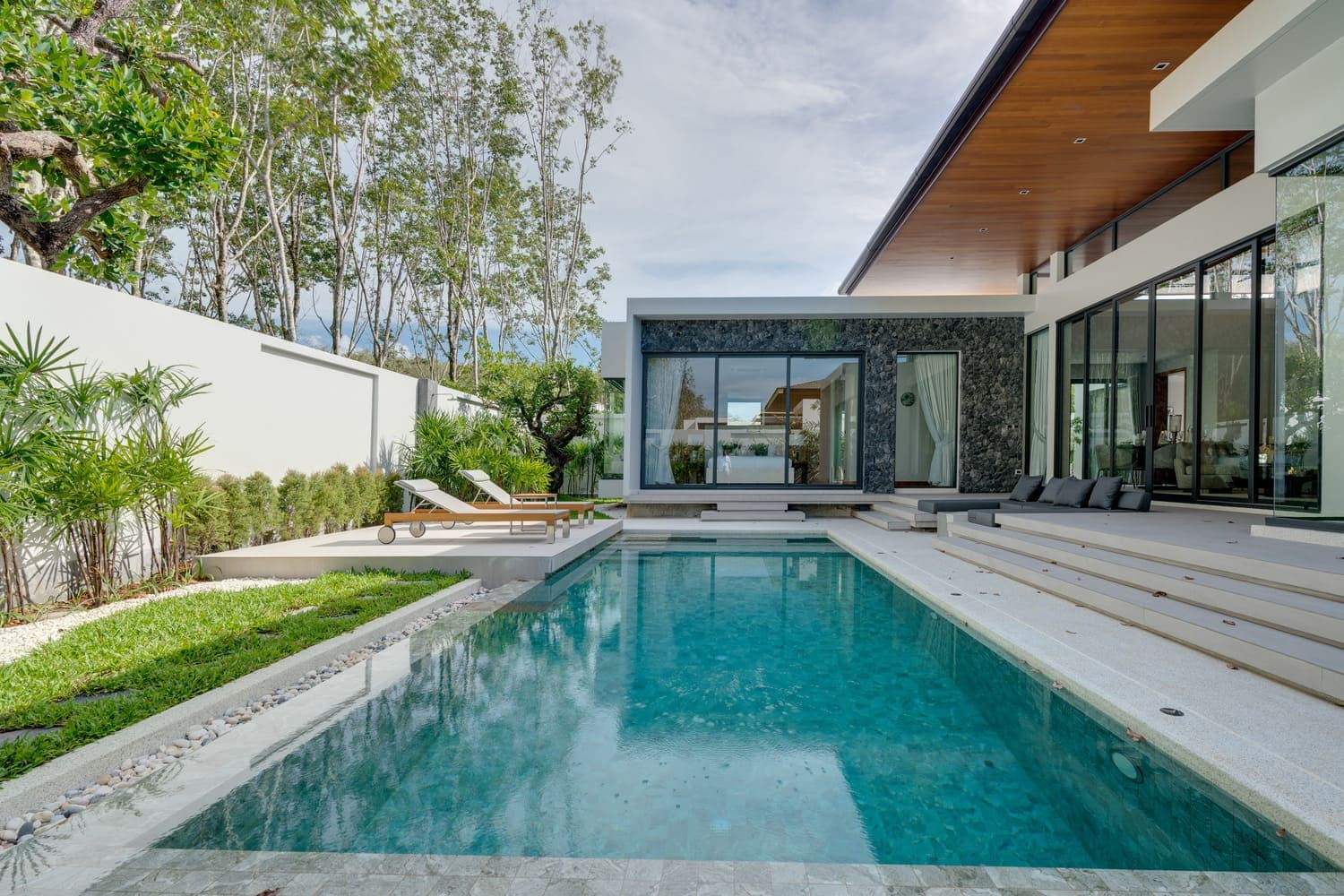 Private Pool