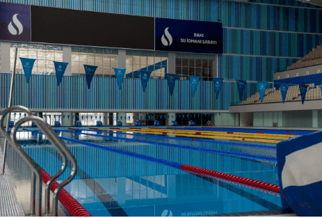 Spacious Sized Swimming Pool