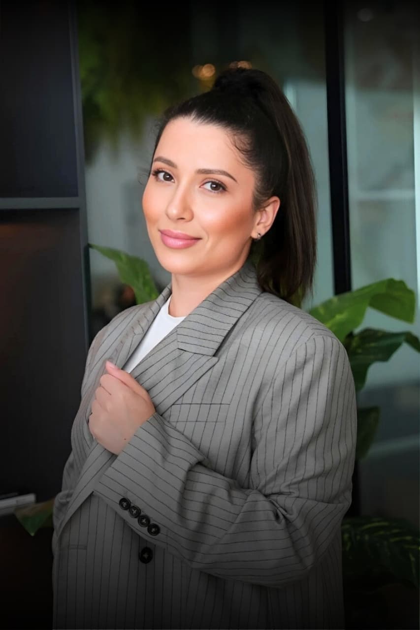 Angelica Reznik