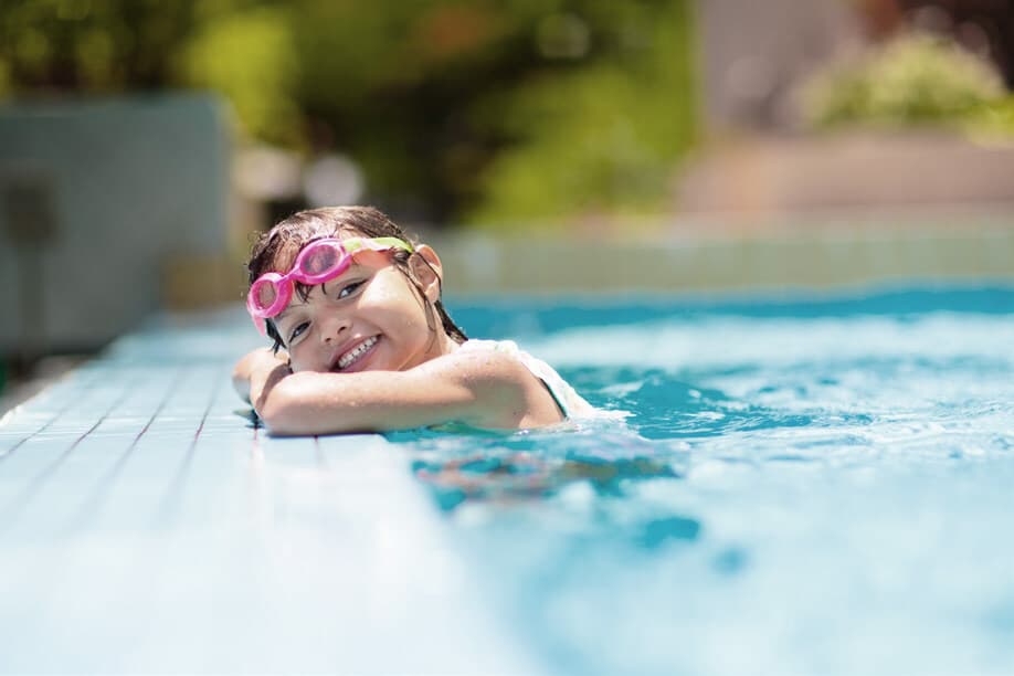 Adults' & Kids' Swimming Pools